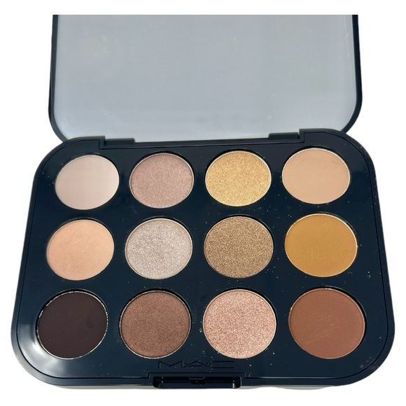 MAC COSMETICS Connect in Colour Eyeshadow Palette in UNFILTERED NUDES - Picture 7 of 10